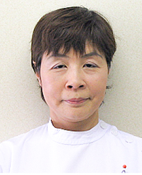 村松 温美